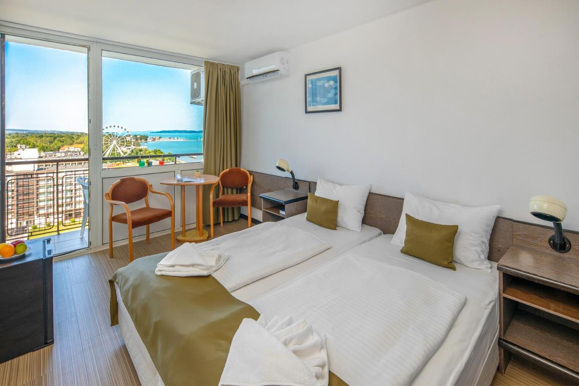 Europa Hotel 3*